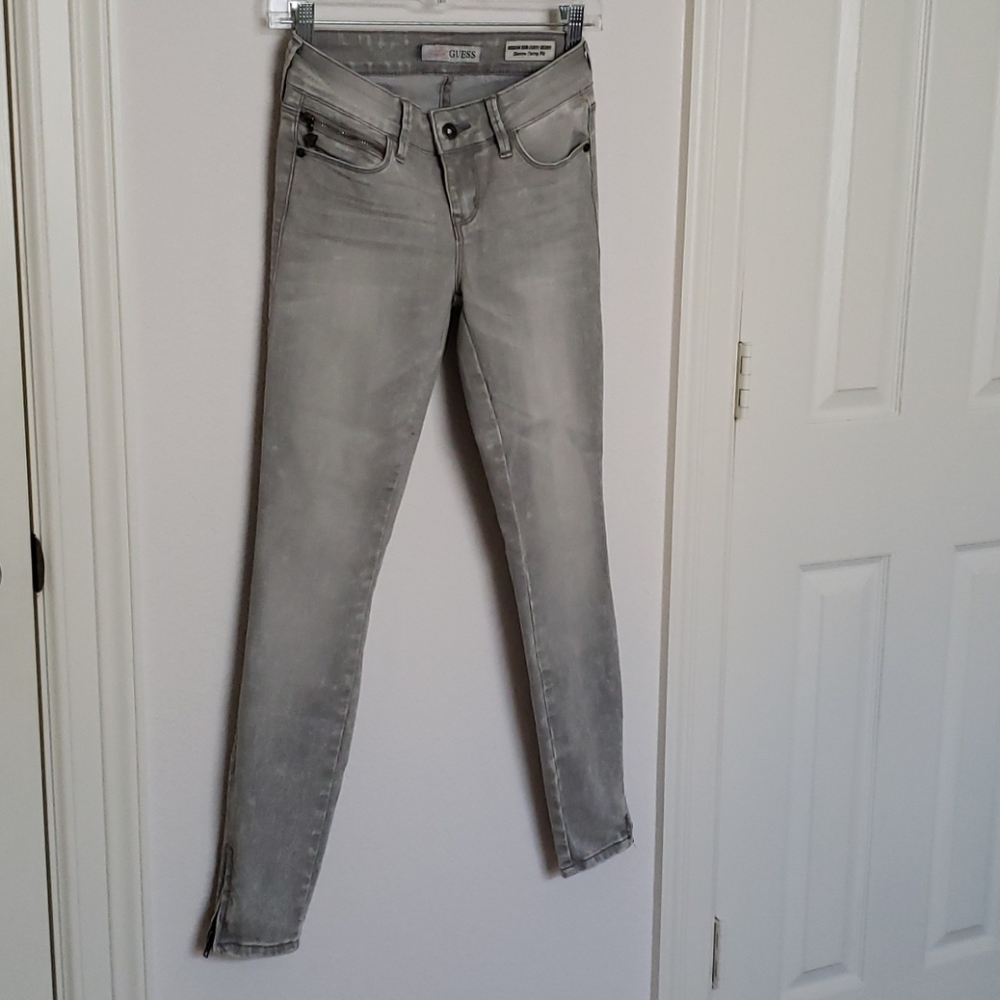 GUESS medium rise curvy fit skinny jeans